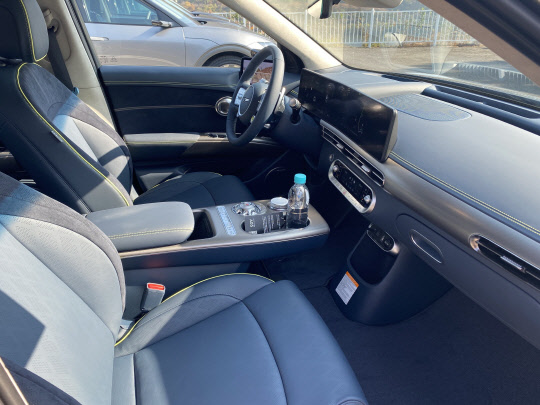 제네시스 GV60 1열. <이상현 기자>